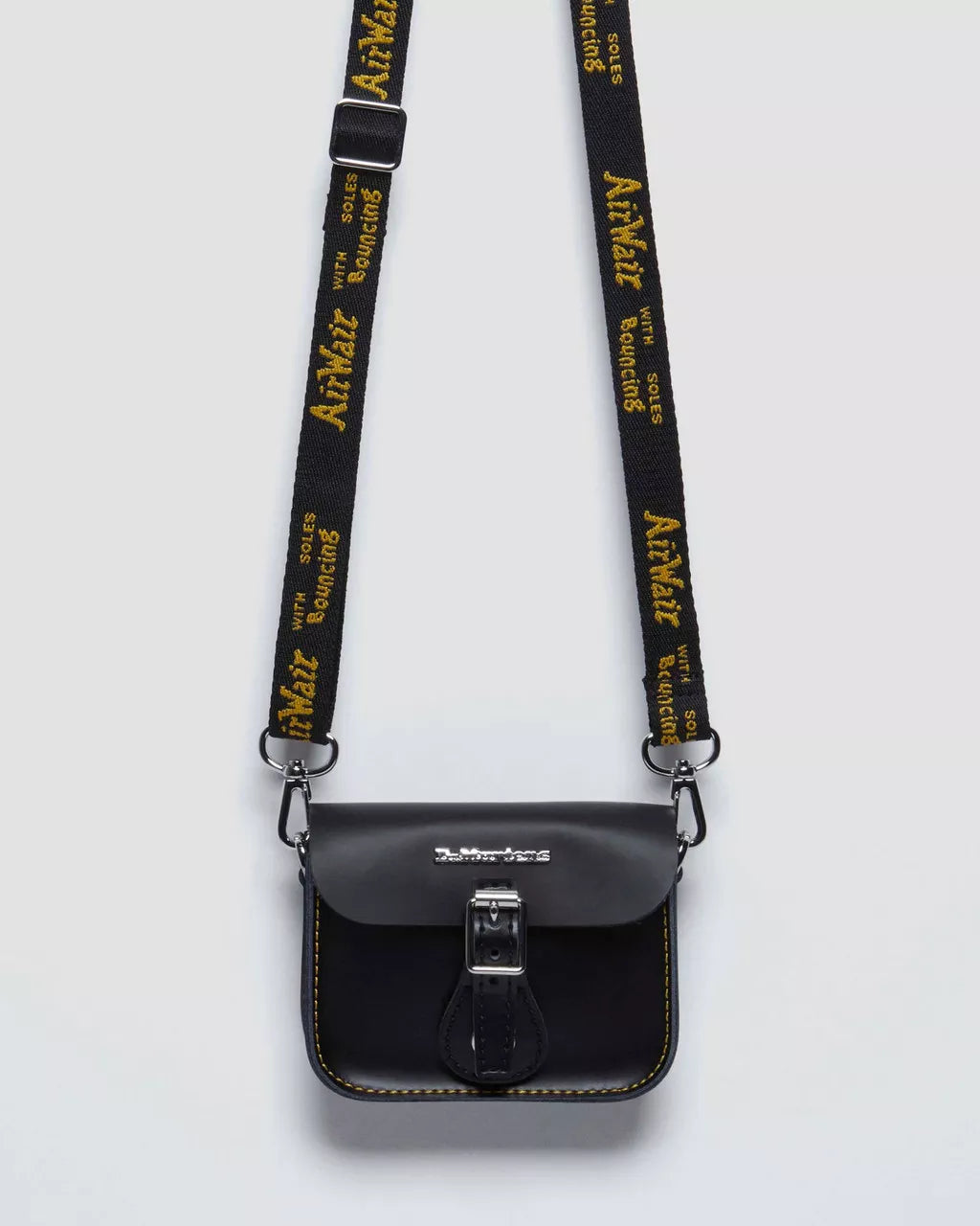 DR MARTENS 5 Inch Smooth Leather Mini Satchel