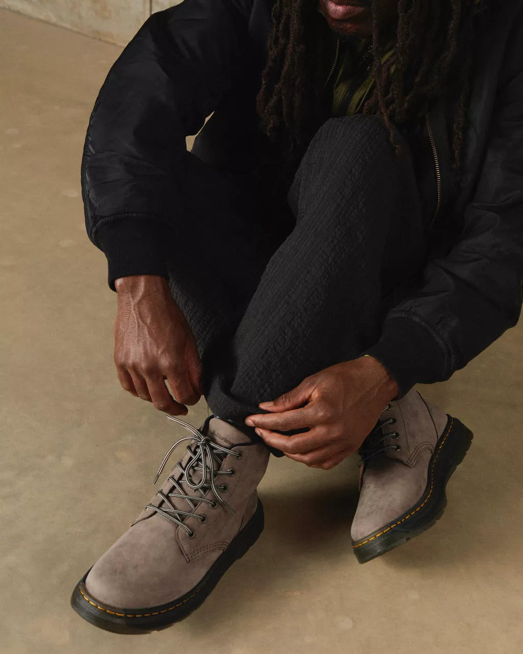 Crewson Chukka Buck Lace Up Boots