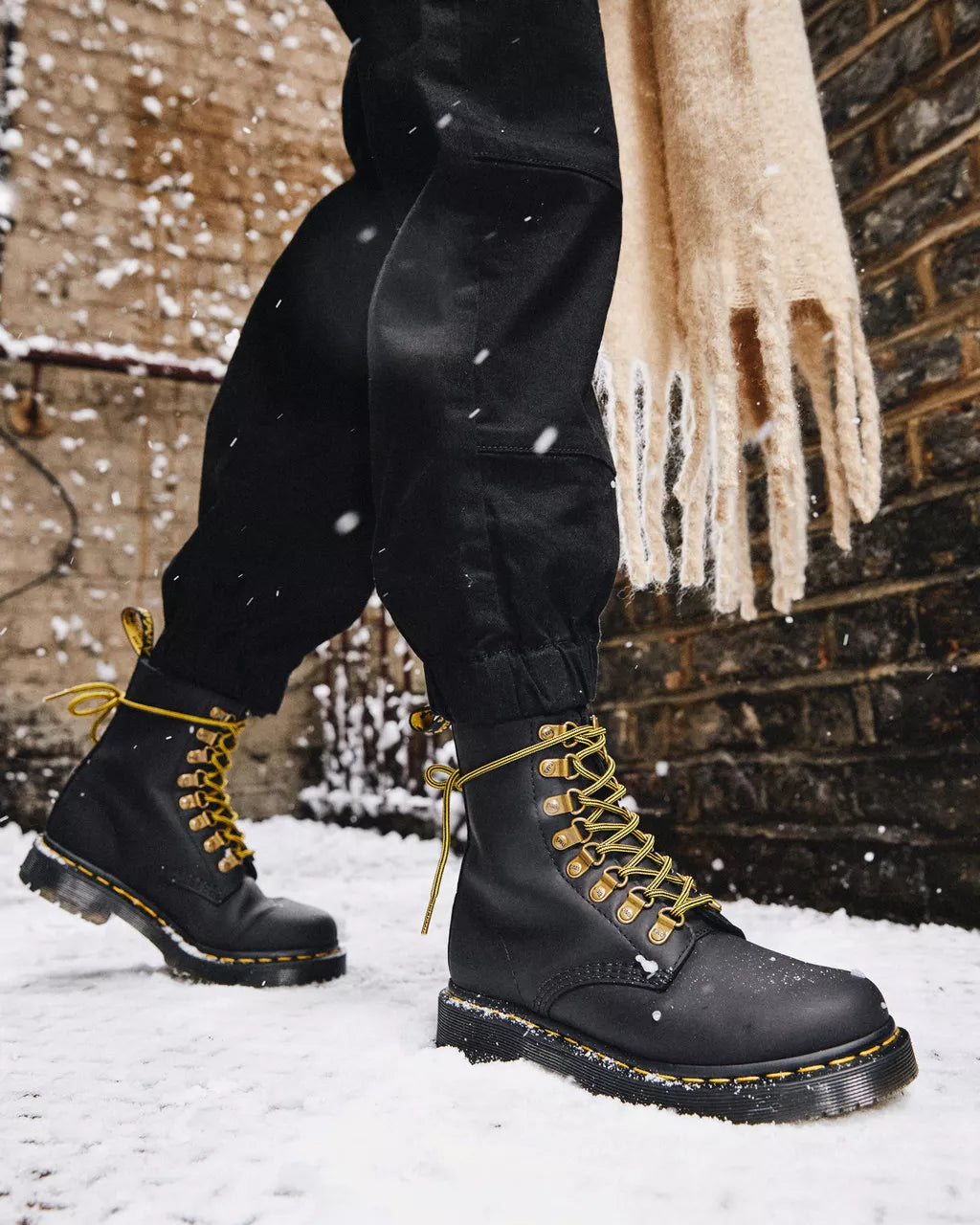 1460 PascalDM's Wintergrip Leather Ankle Boots