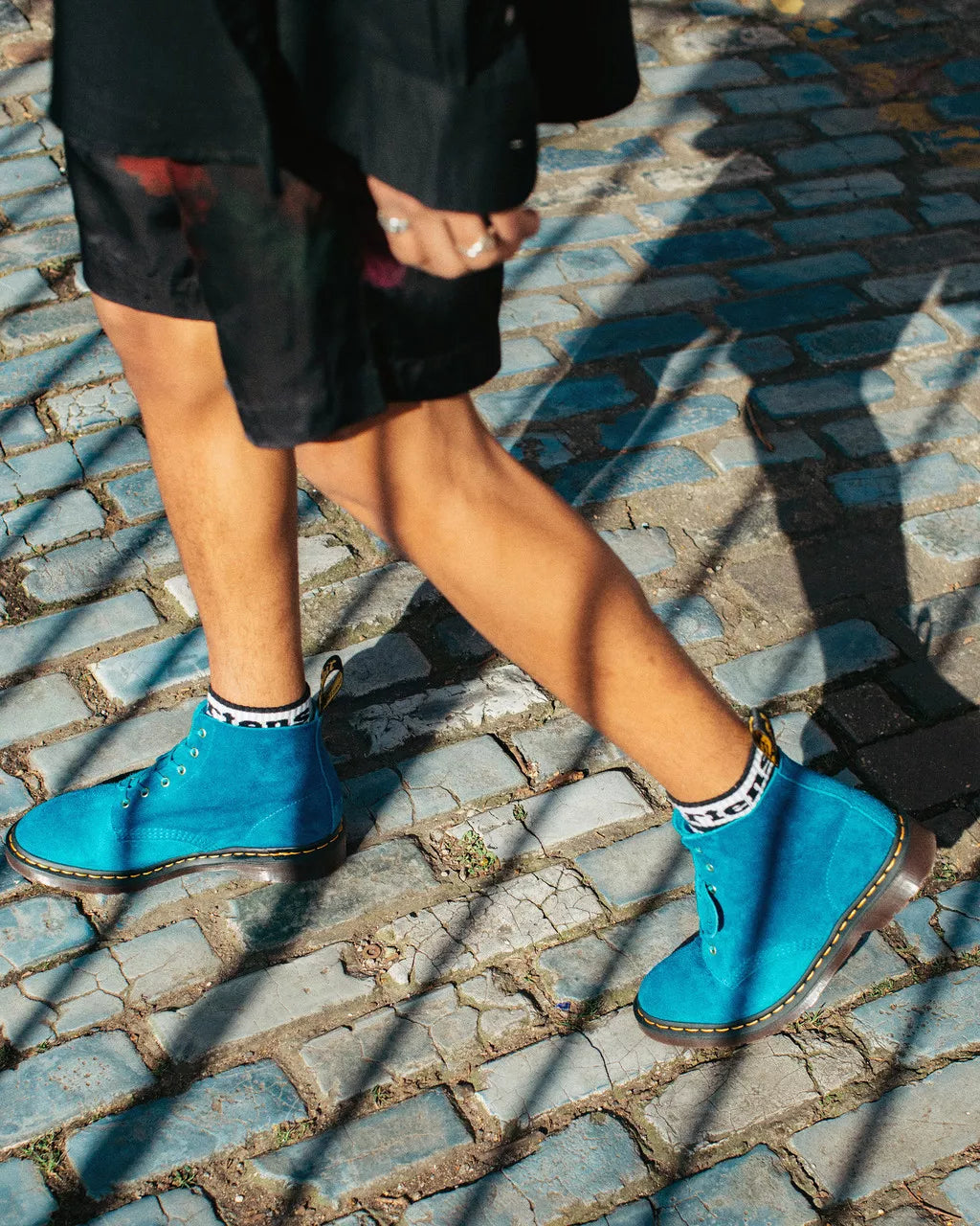 DR MARTENS 101 Suede Ankle Boots