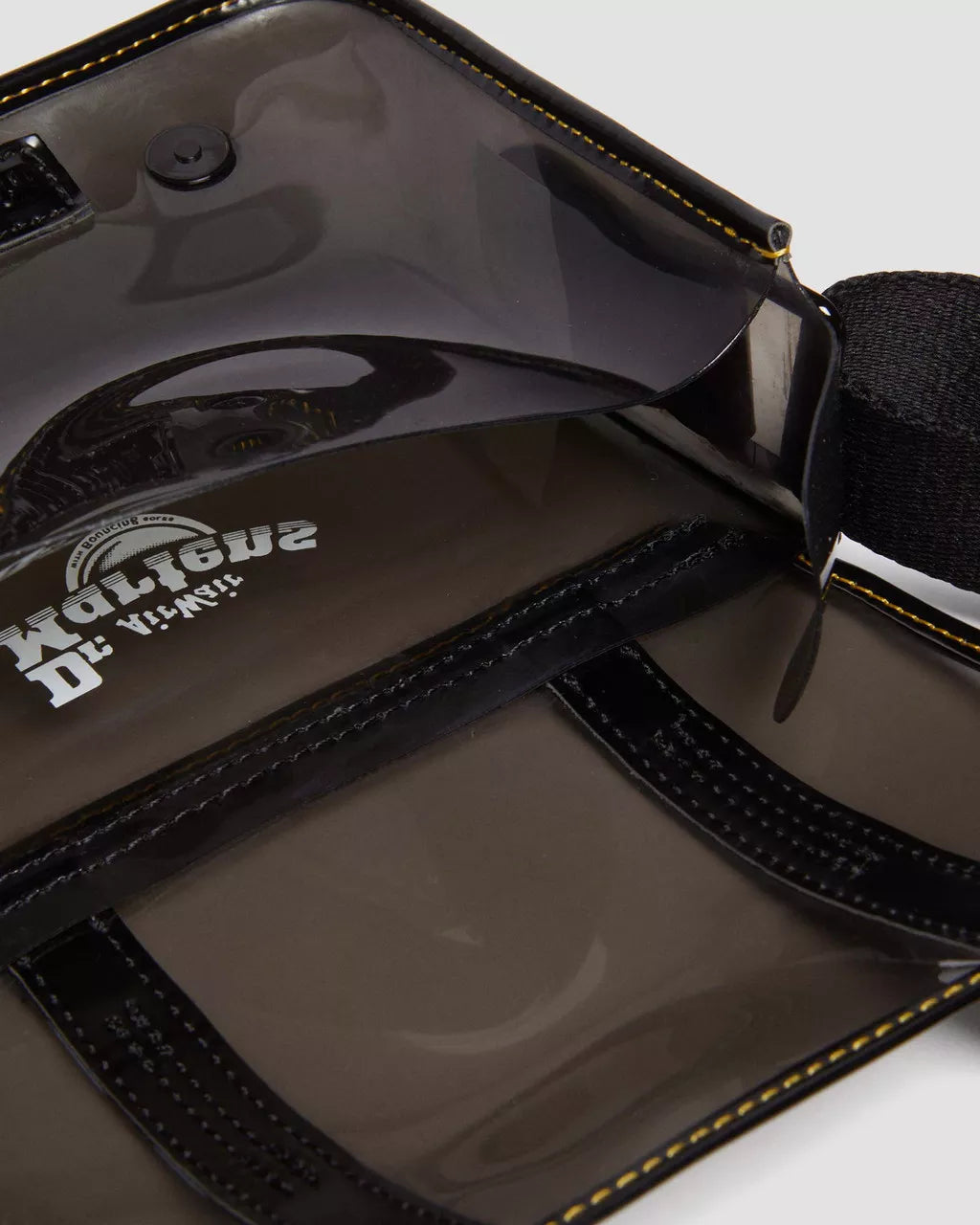DR MARTENS 7 Inch Clear PU Satchel