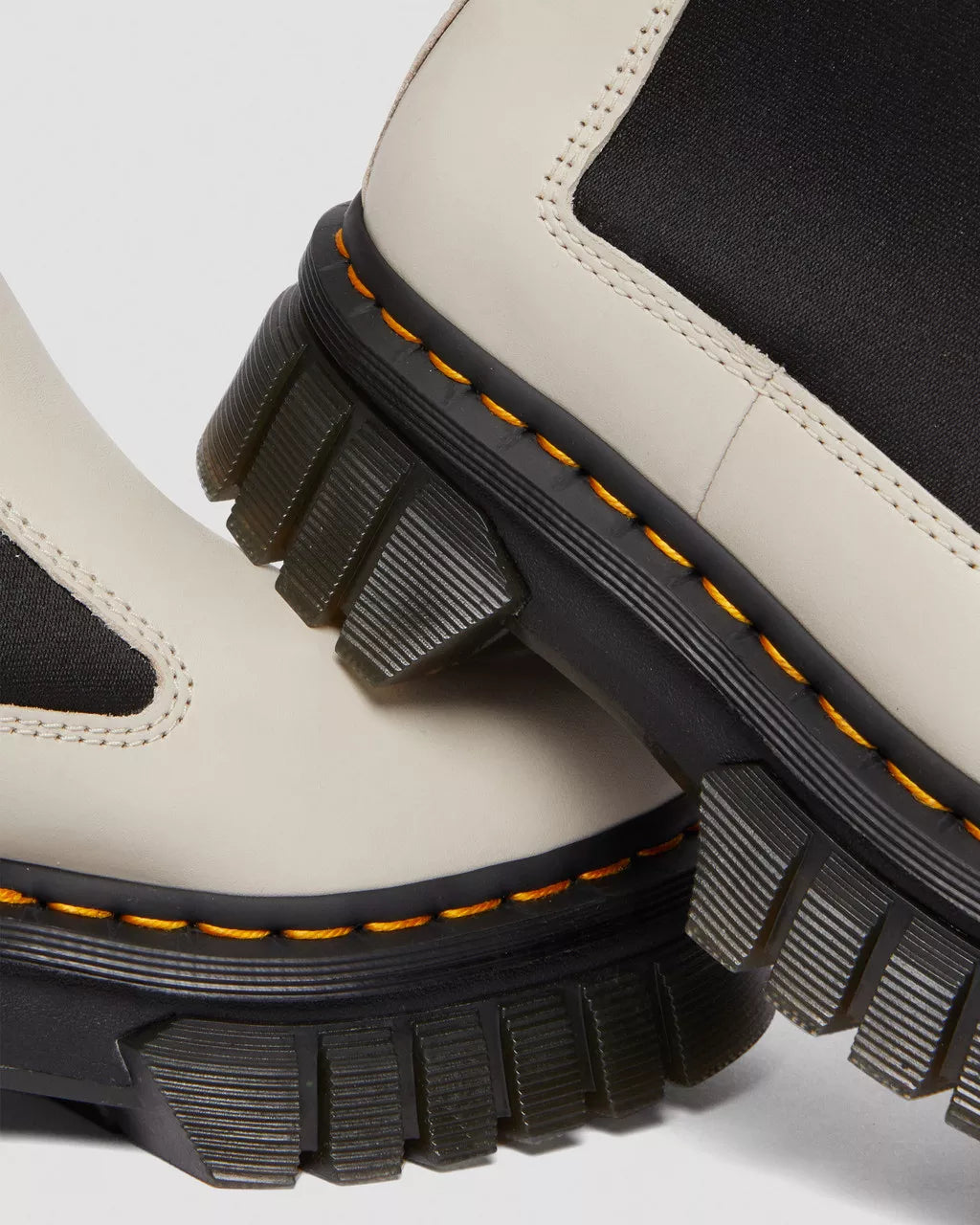 DR MARTENS Audrick Nappa Lux Leather Platform Chelsea Boots