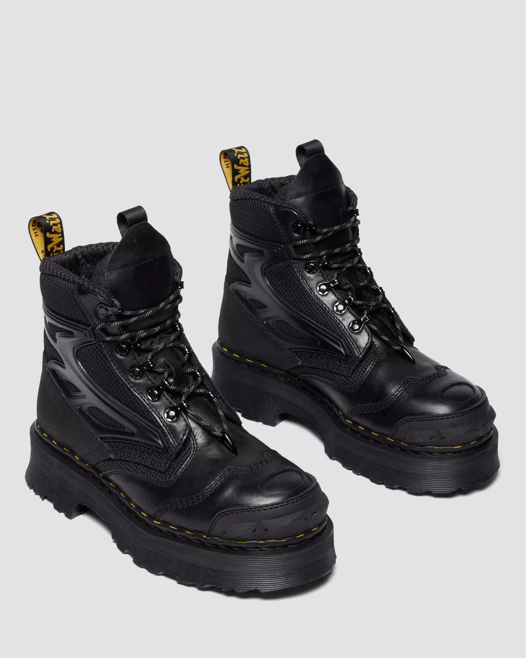 DR MARTENS EXOSHIELD XX01 steel toe leather boots