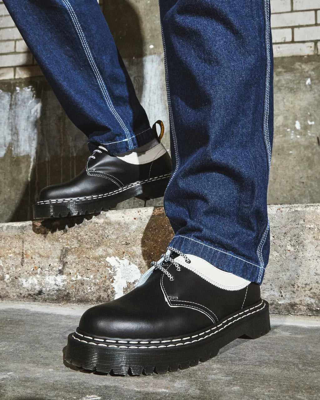 DR MARTENS 1461 Bex Smooth Contrast Leather  Shoes