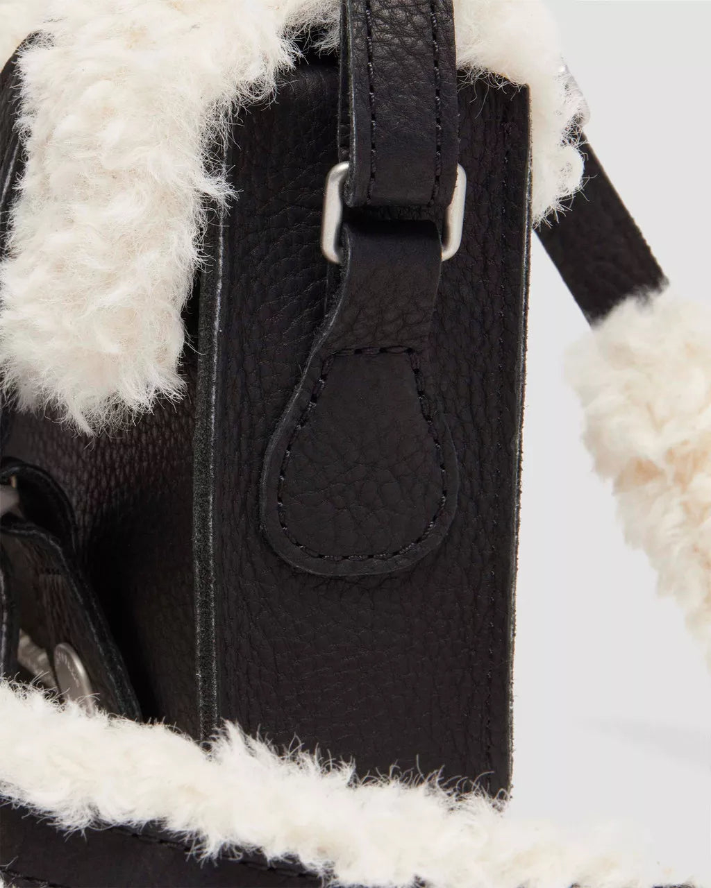 DR MARTENS Ambassador 7 Inch Leather Satchel