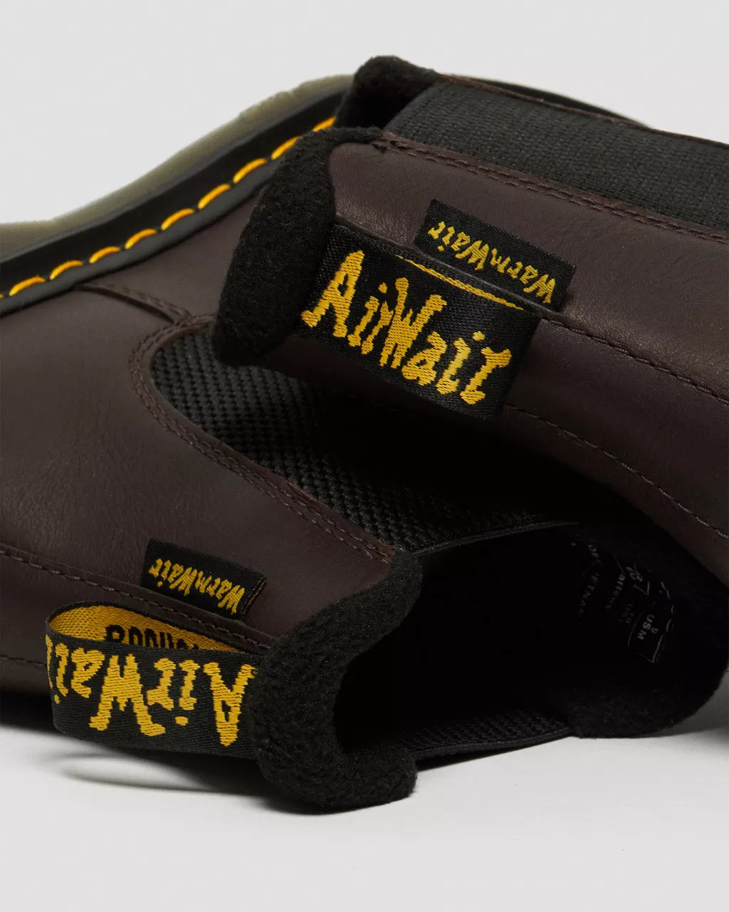 2976 Warmwair Valor Wp Leather Chelsea Boots