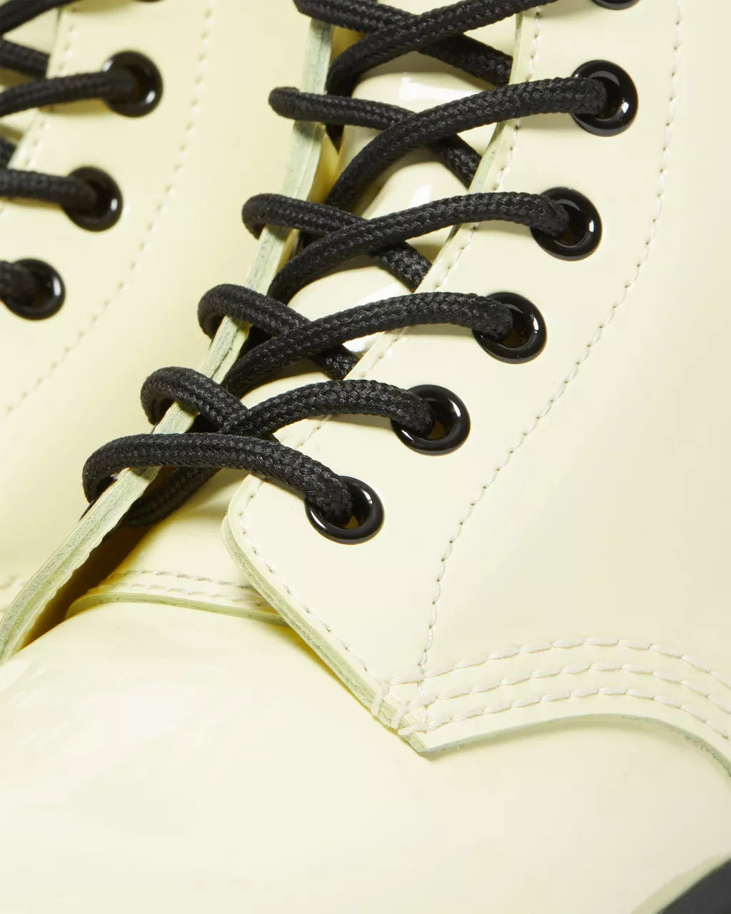 DR MARTENS 1460 Patent Leather Lace Up Boots