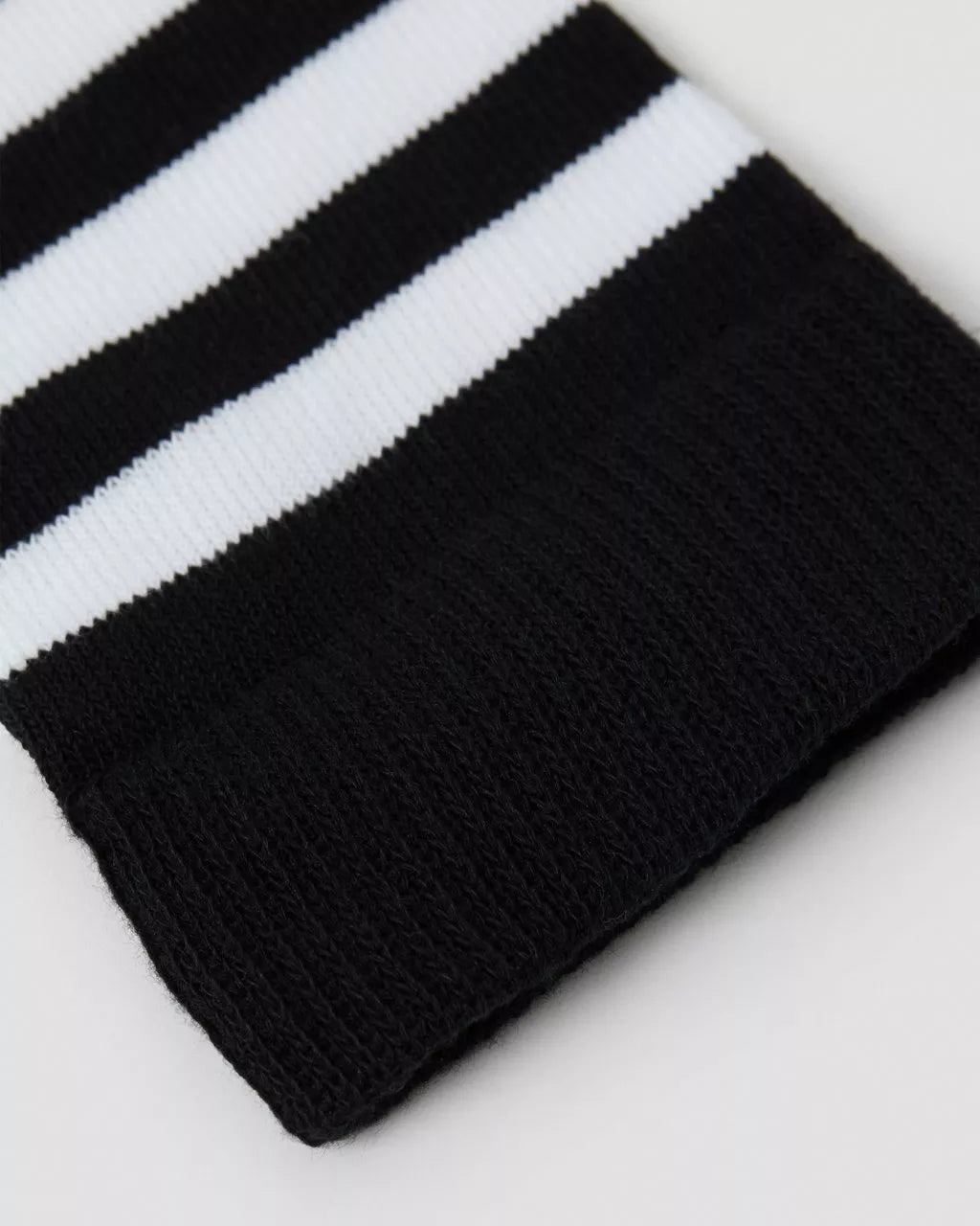 Thin Stripe Cotton Blend Socks