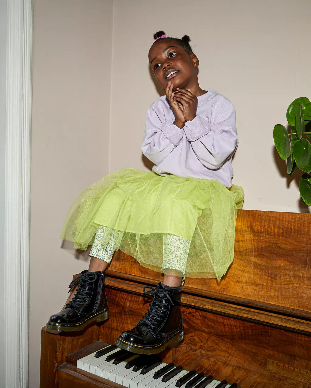 Junior 1460 Patent Leather Lace Up Boots
