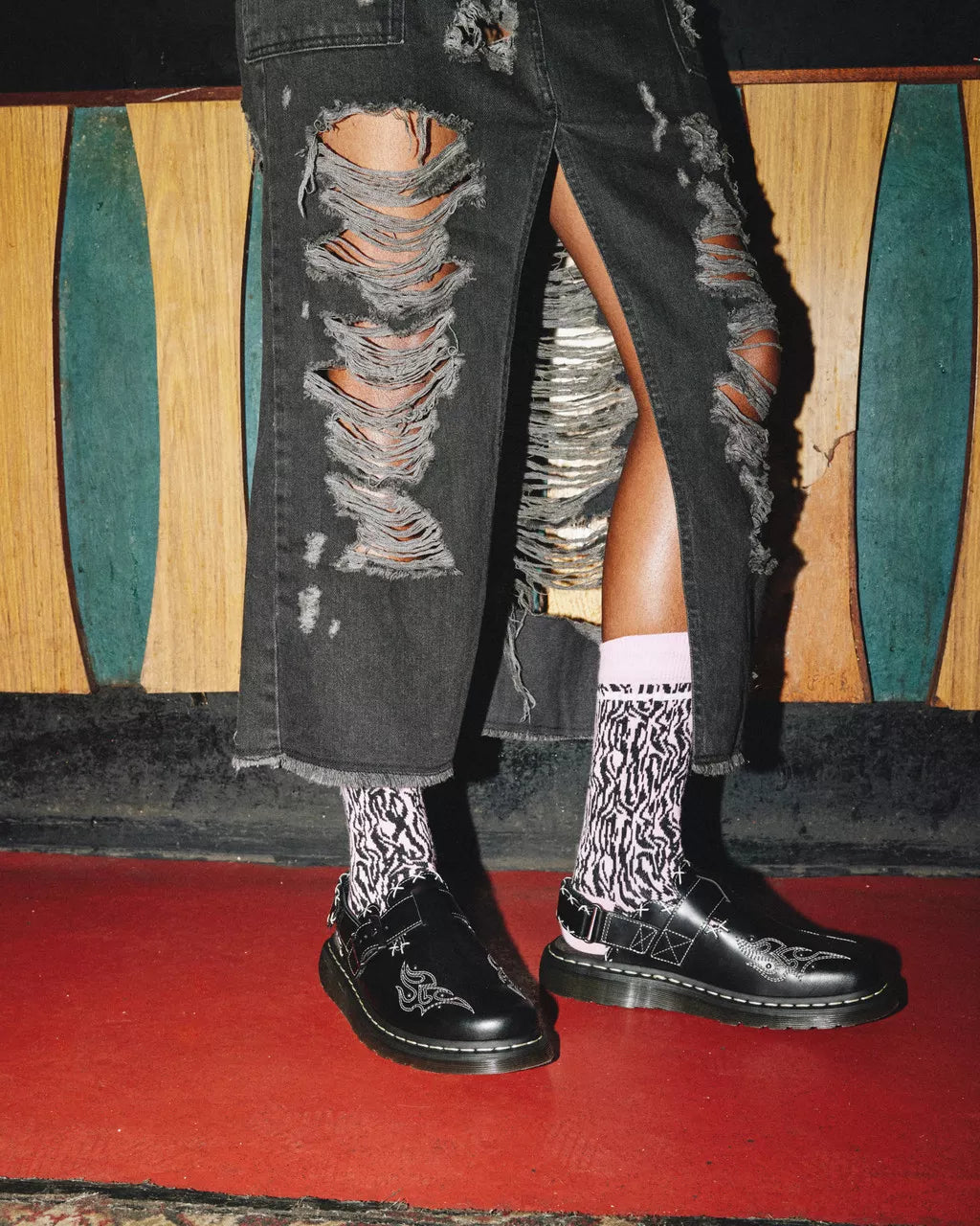 DR MARTENS Jorge Contrast Stitch Leather Mules