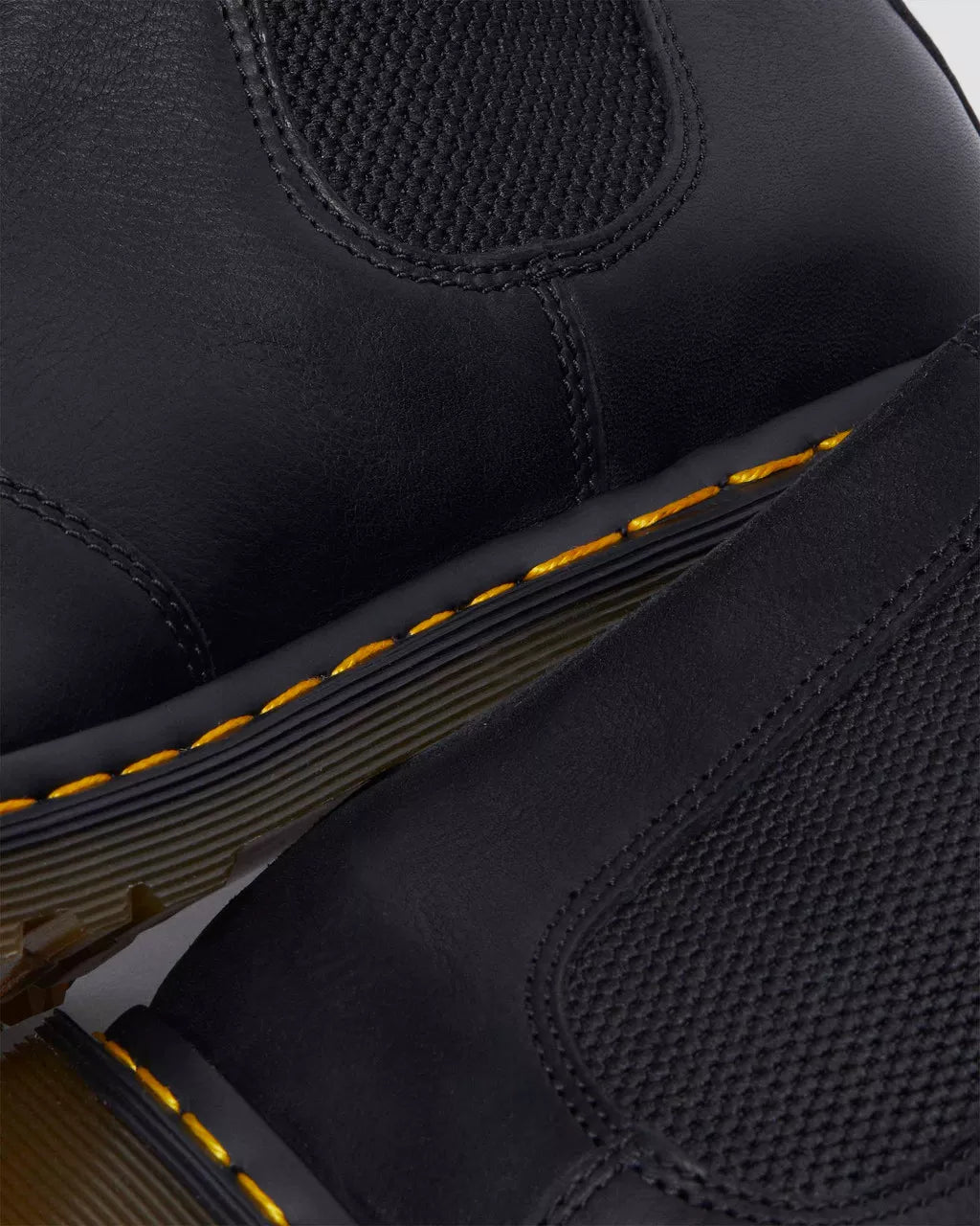 2976 Faux Fur Lined Grizzly Leather Chelsea Boots