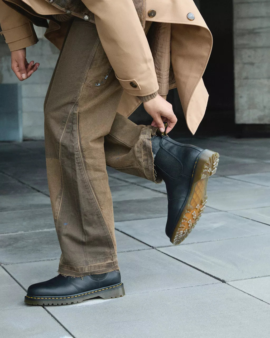 2976 Faux Fur Lined Grizzly Leather Chelsea Boots