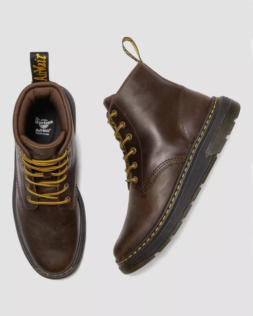 Crewson Crazy Horse Leather Chukka Boots