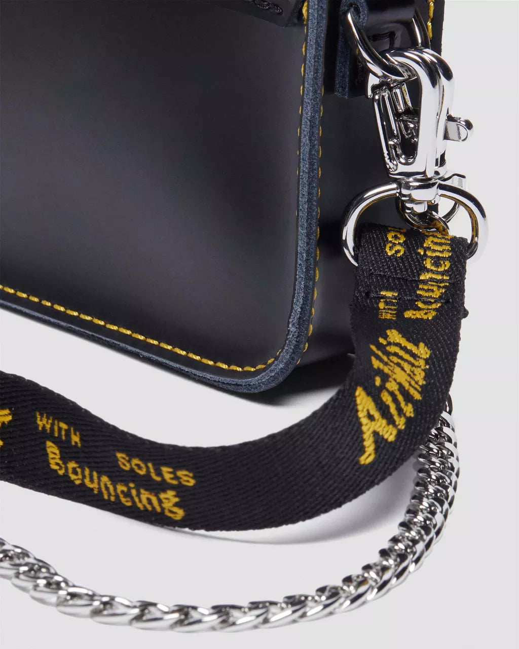DR MARTENS 5 Inch Smooth Leather Mini Satchel
